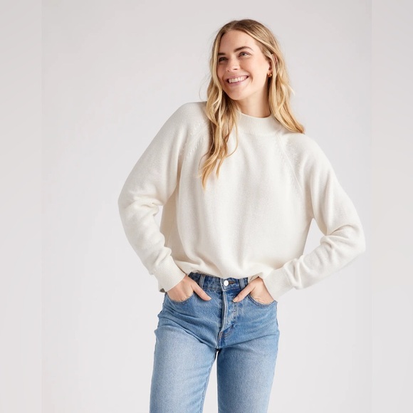 Quince 100% Organic Cotton Mock Neck
Sweater Size Small White Summer Nights - Picture 2 of 7